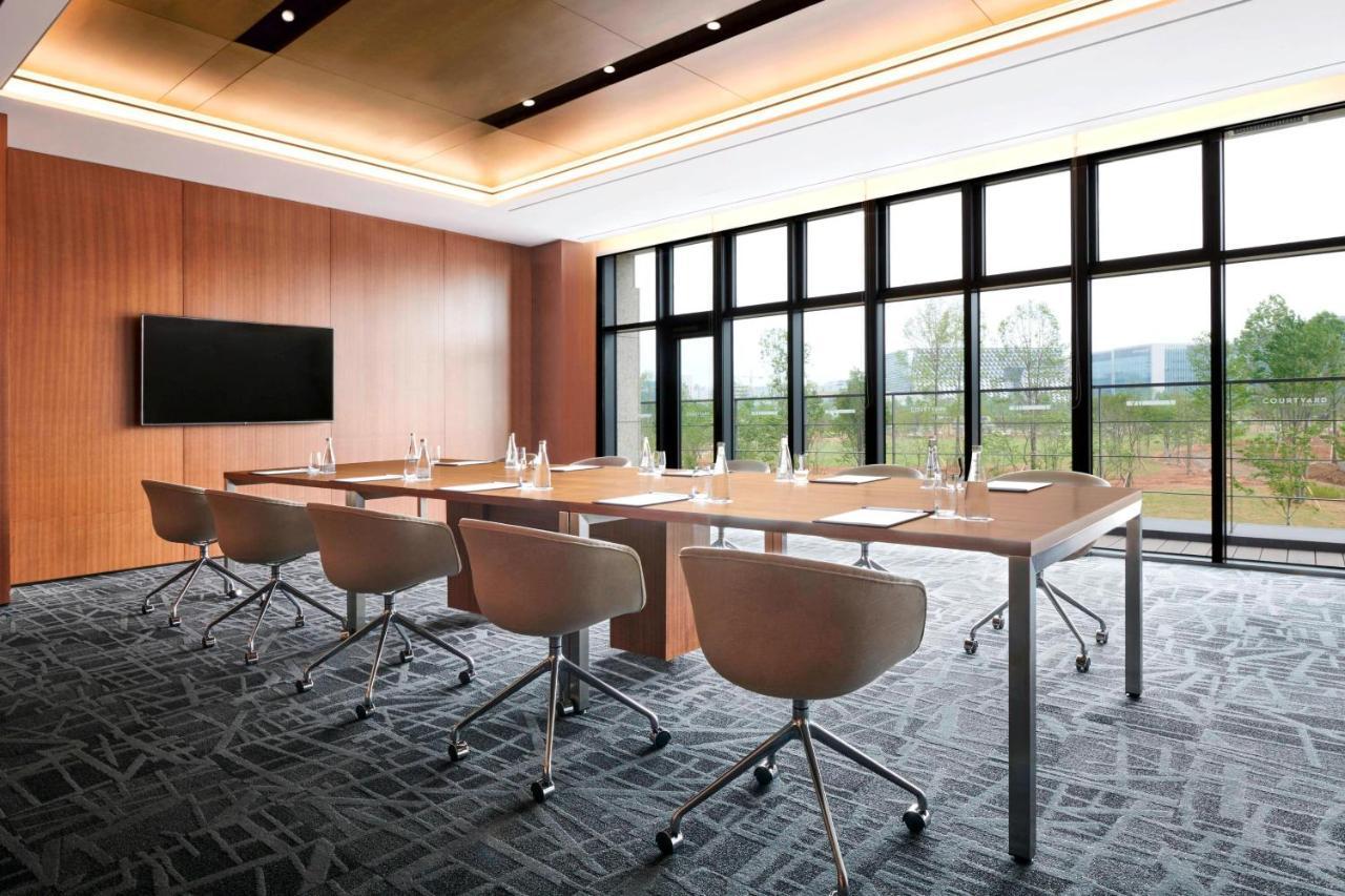 Courtyard By Marriott Botanic Park 酒店