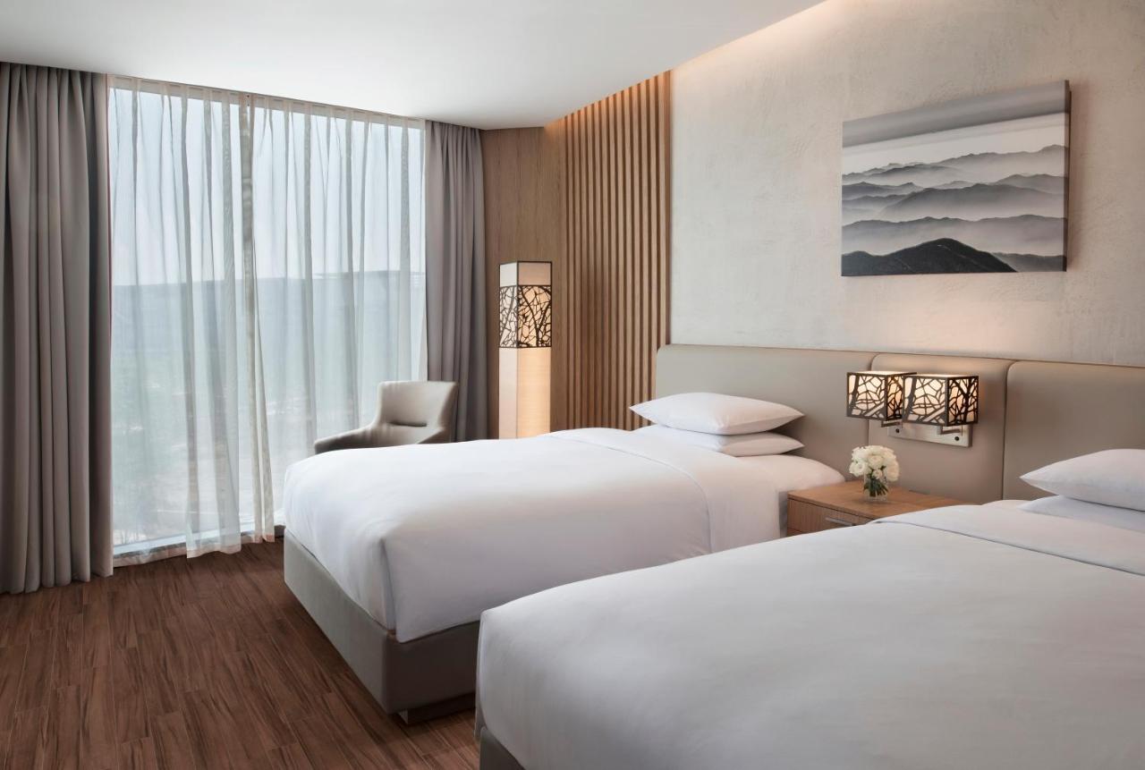 Courtyard By Marriott Botanic Park 酒店